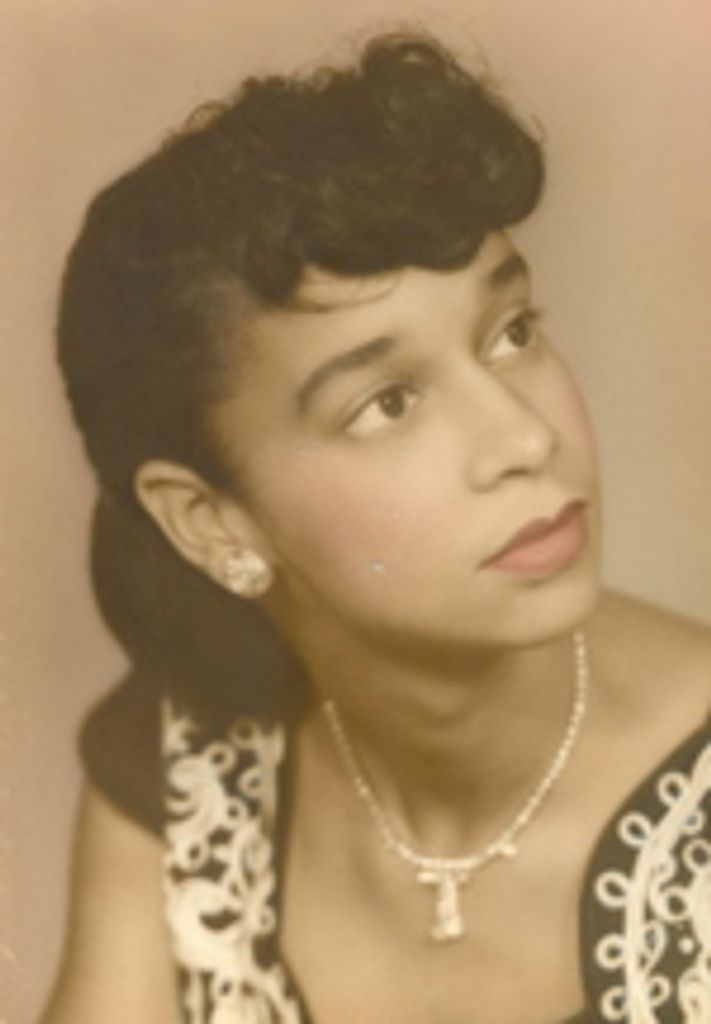 Joan Gussie Whiten Smith
