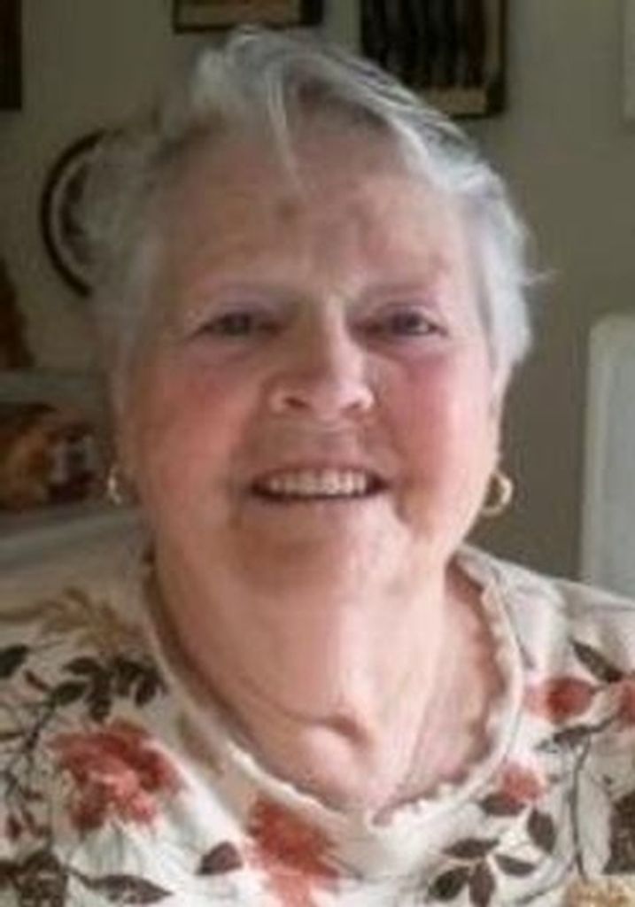 Lois Lovelett
