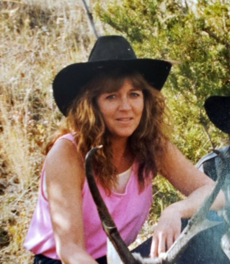 Julie Rae (Berry)  Brown