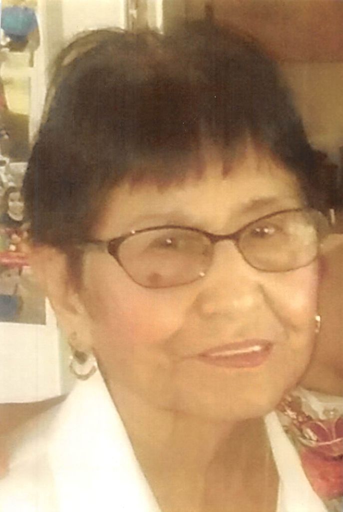 Isabel Flores