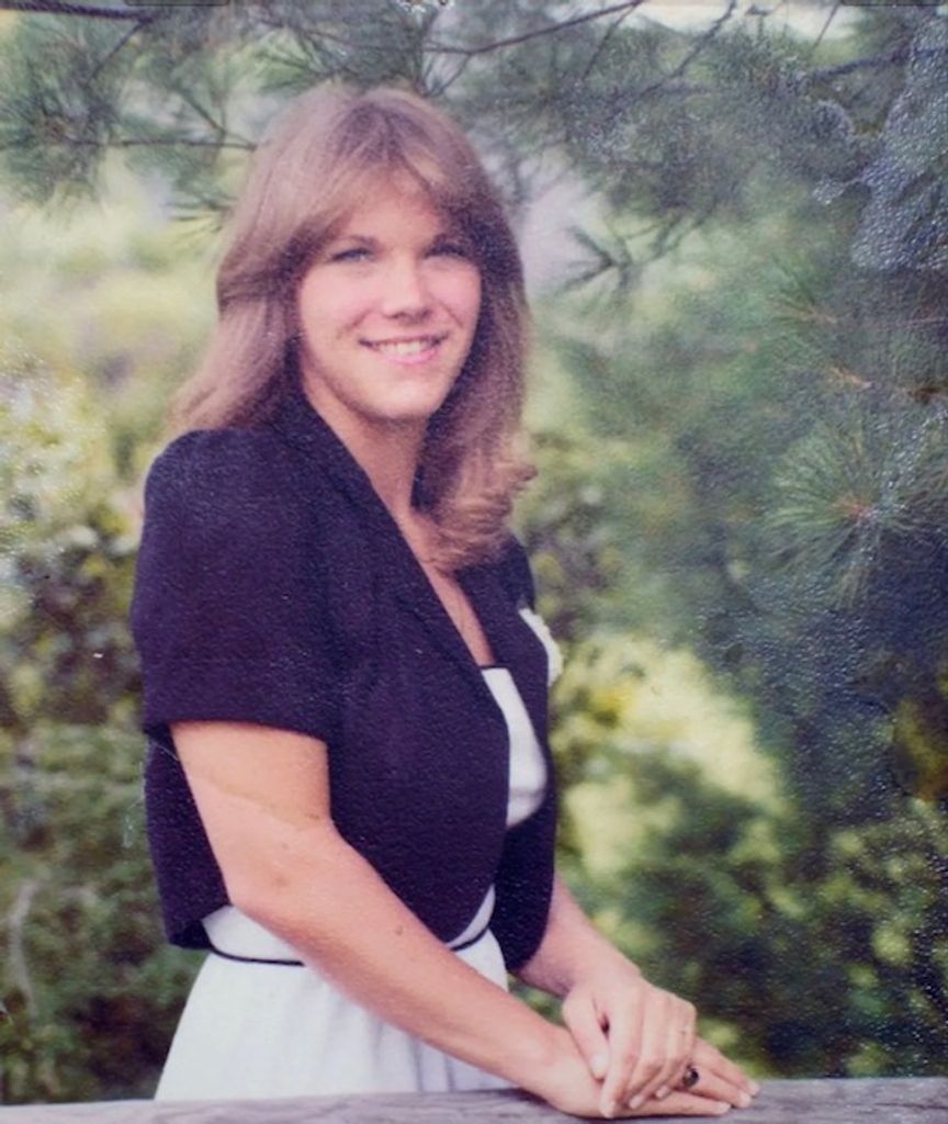 Debbi J (Dilliplane)  Wolfe