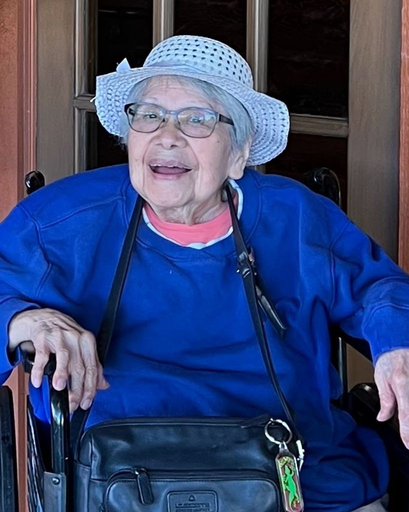 Helen Fukiko Nozaki Profile Photo