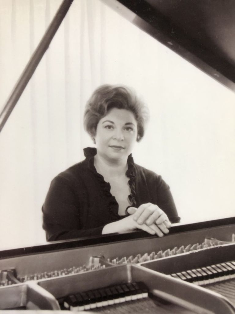 Jacqueline Bibo Profile Photo