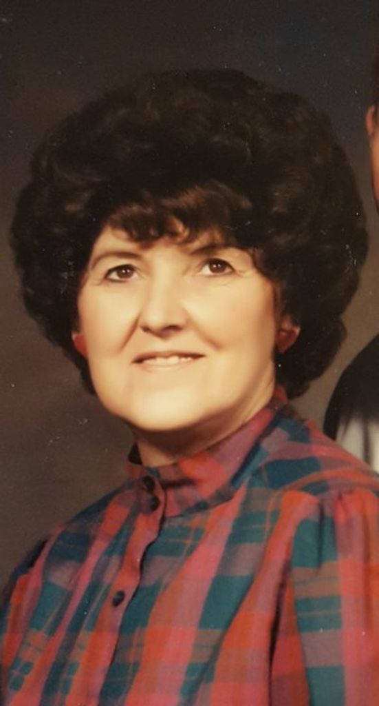 Betty Cross Profile Photo