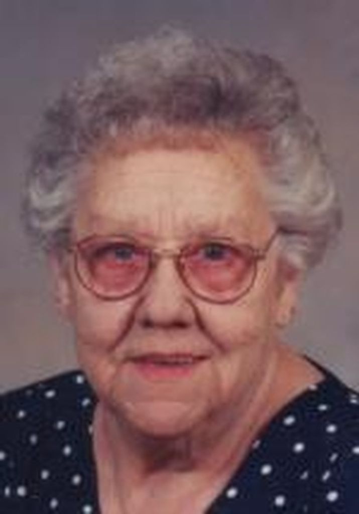 Helen D. Loomis Profile Photo