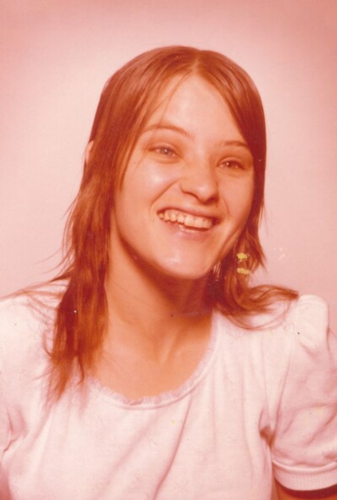 Phyllis May Robicheau Profile Photo