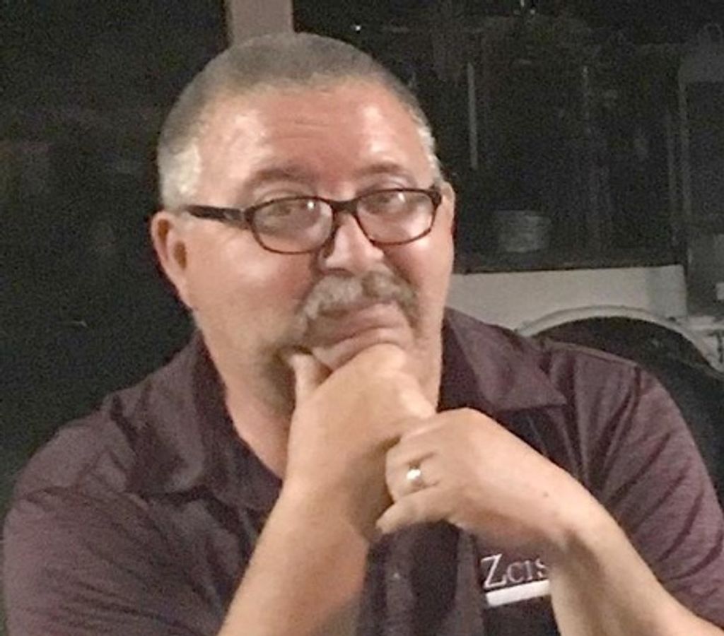 Rigoberto Bustamante Profile Photo