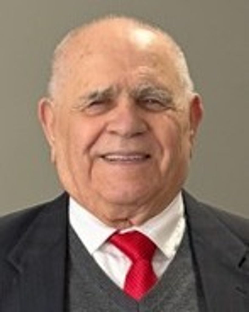 Pandeli Vero