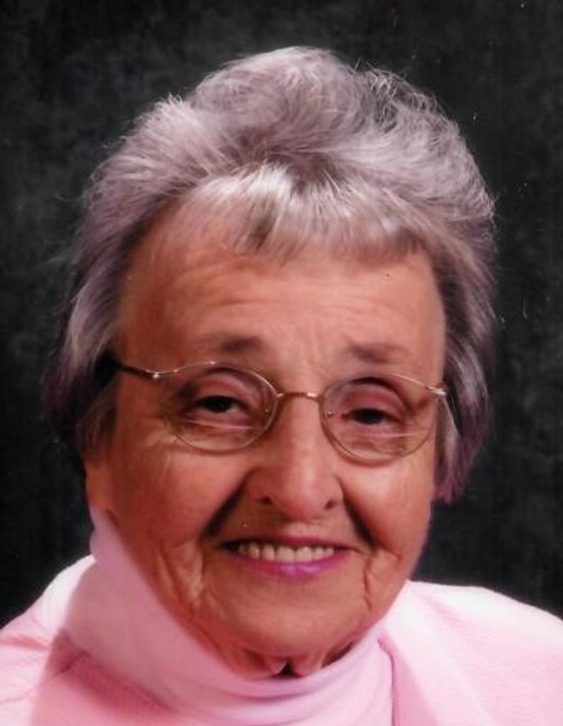 Violet Mae Primel