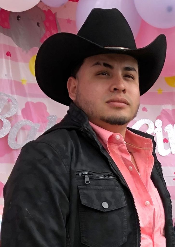 Nivardo Alcaraz Profile Photo