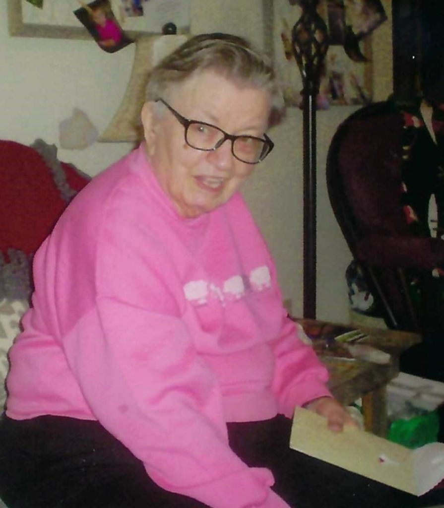Dolly Maxine Blakely Profile Photo