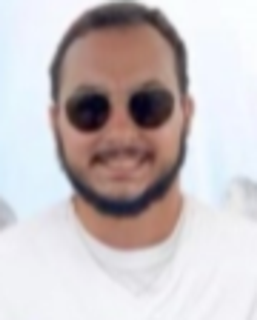 Claude Reyes Vividor