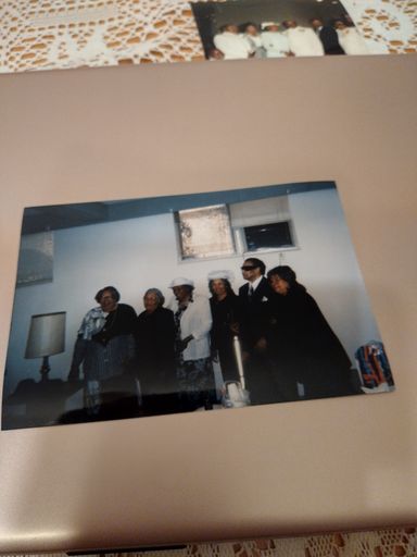 Mozell Collins photo gallery thumbnail 7 of 45