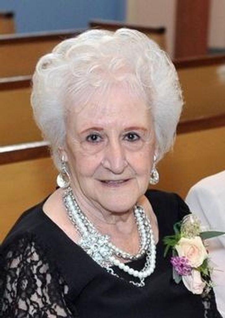 Dina Cerrato Profile Photo