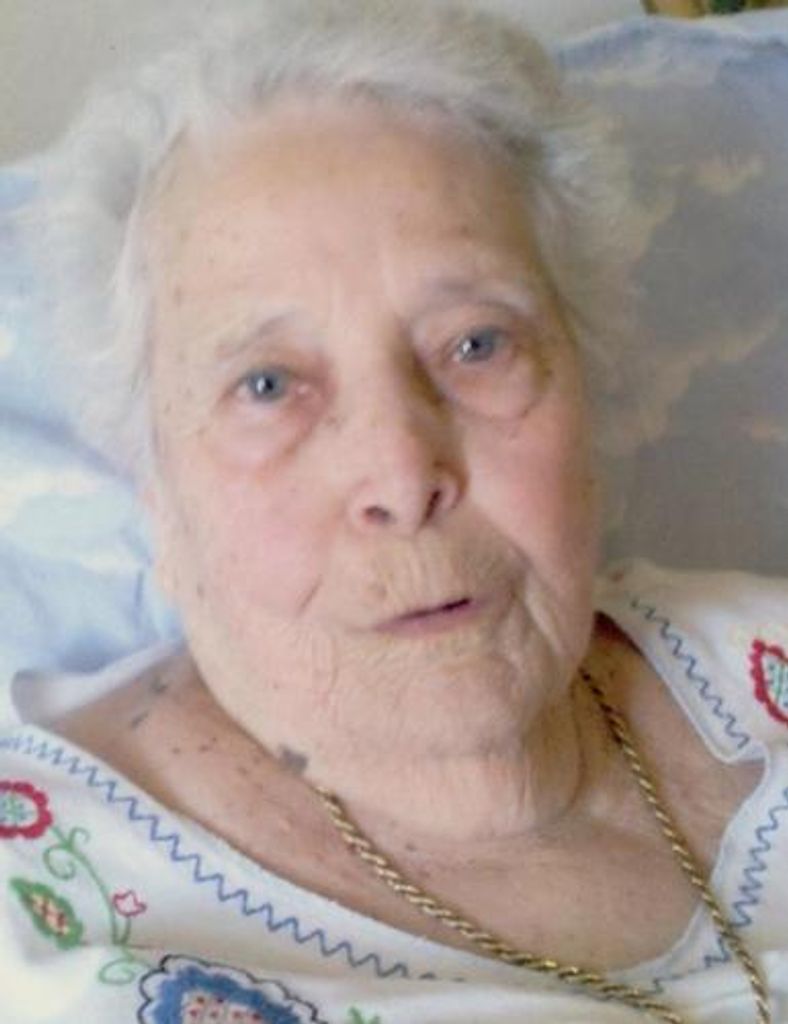 Estela G Molina Profile Photo