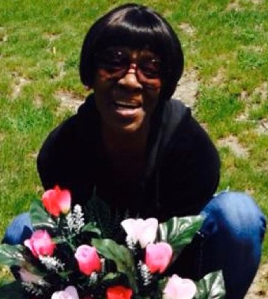Delores Warde Profile Photo