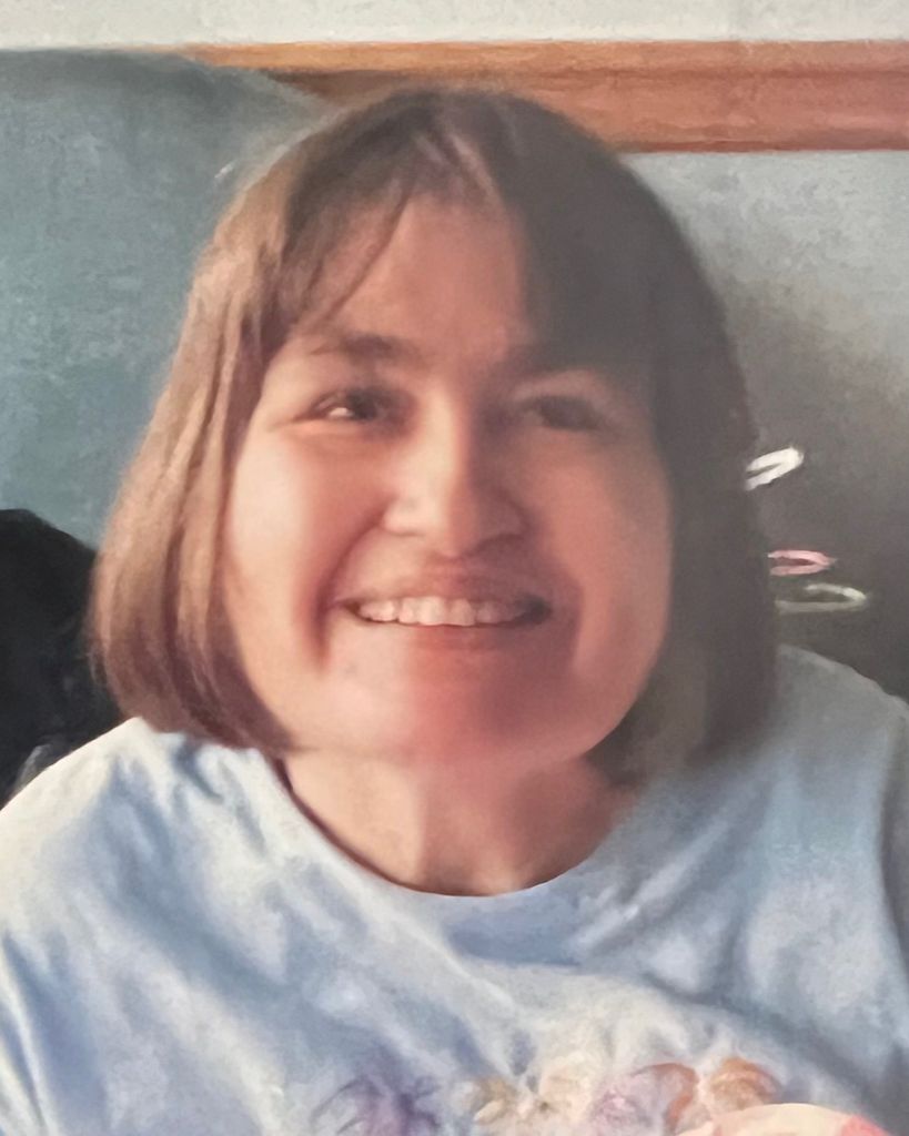 Sharon Louise Combs Profile Photo