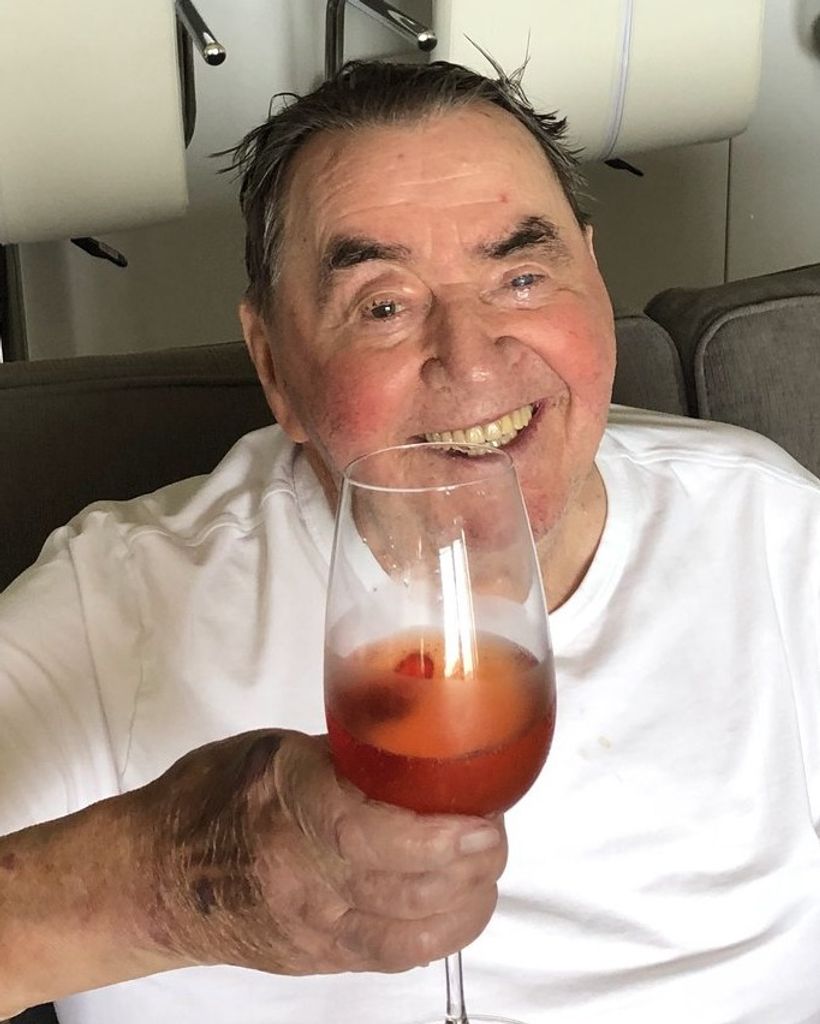 Julius Wilhelm Grueneberg