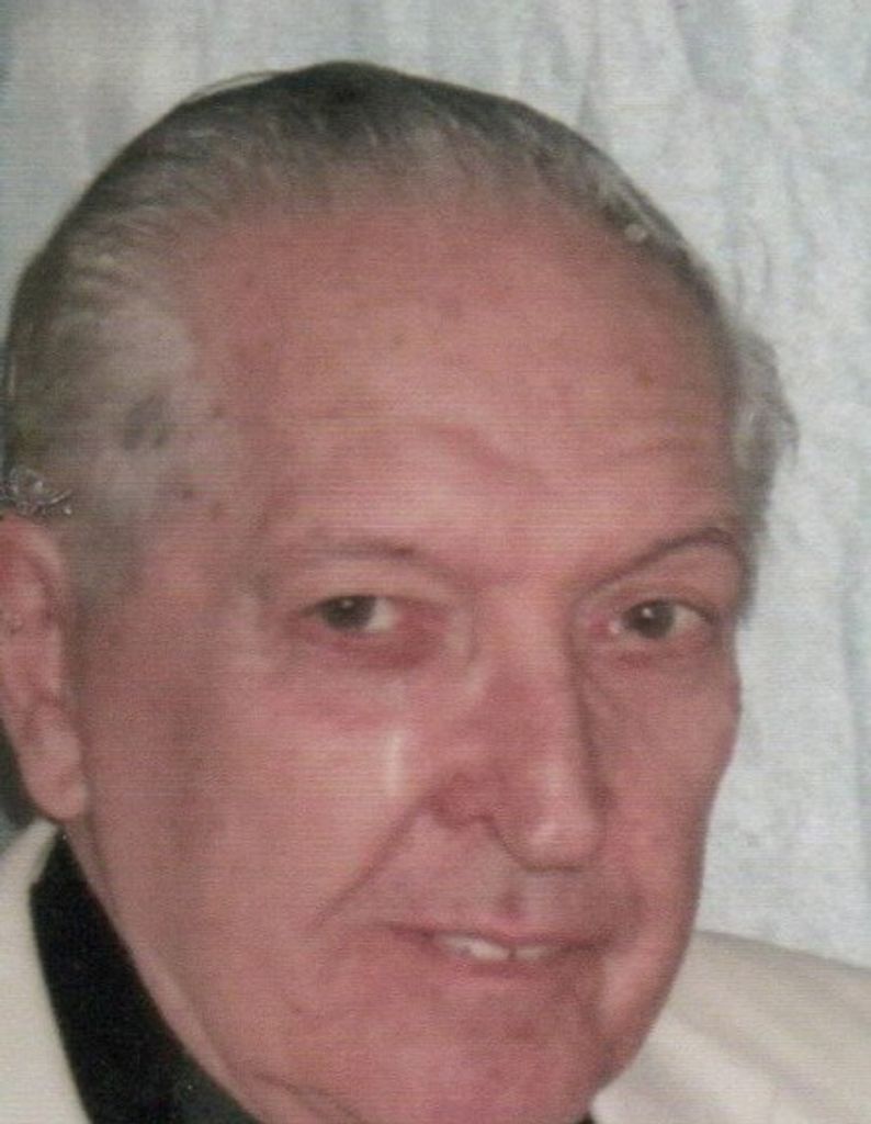 Elliott White, Jr.