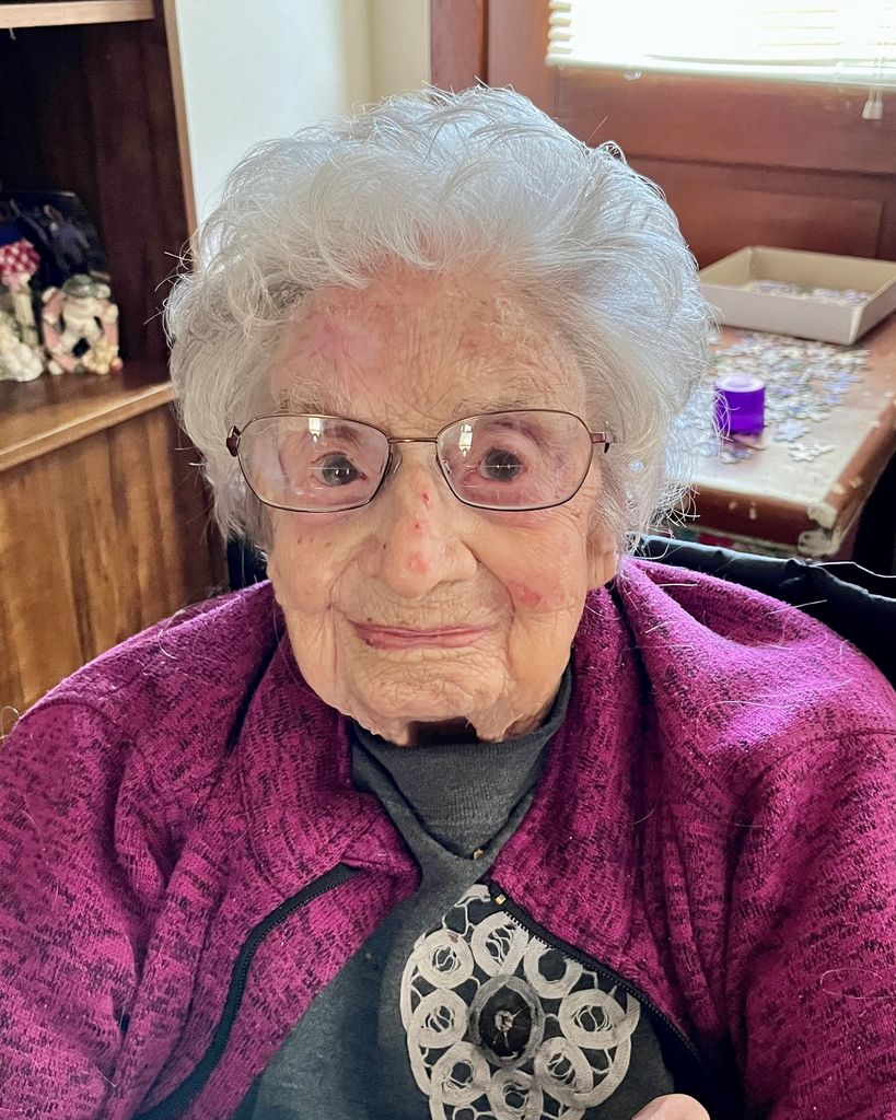 Selma "Sallie" Settje Profile Photo
