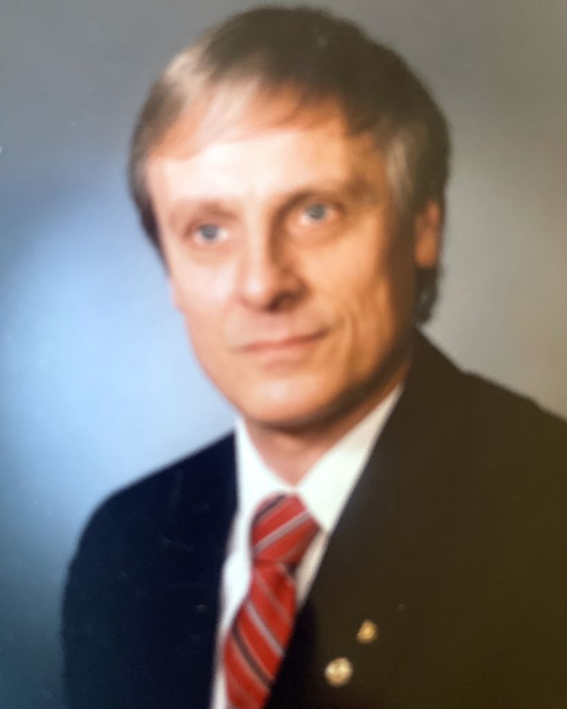 Royce Leon Chambers