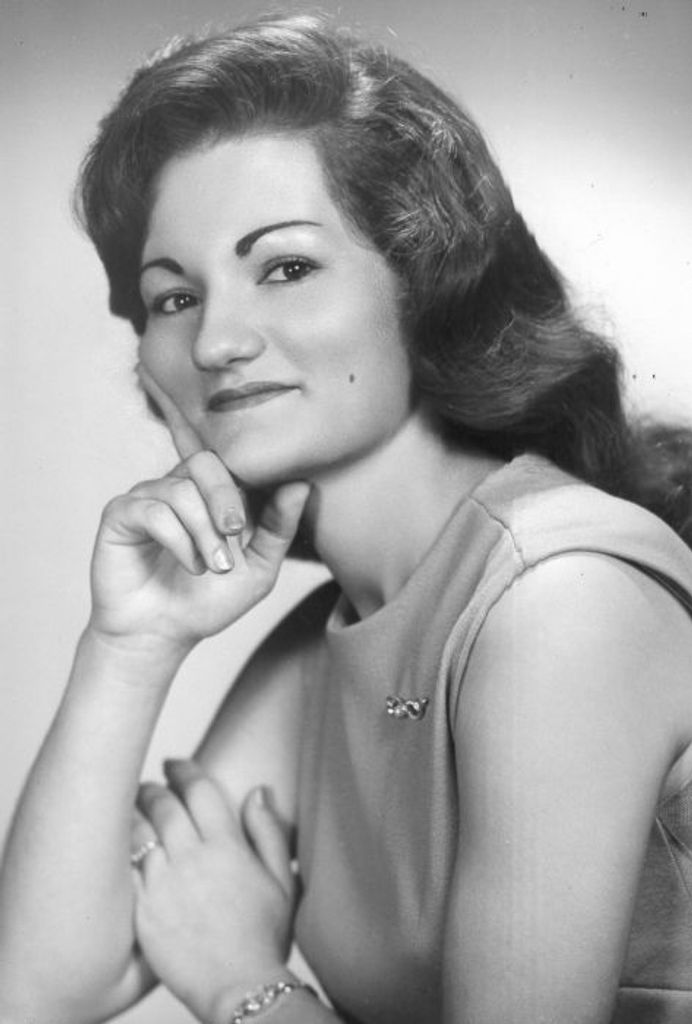 Elizabeth C Yates