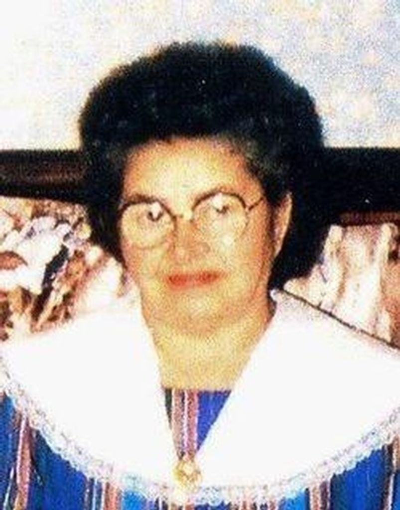Flora Oltean