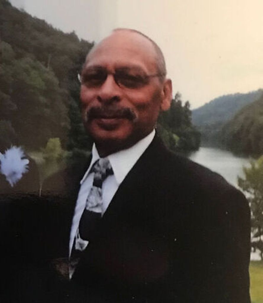 Mr David C Bradley Profile Photo