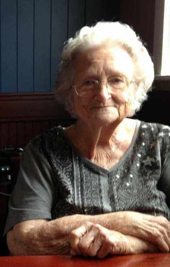 Dorothy  L Scott