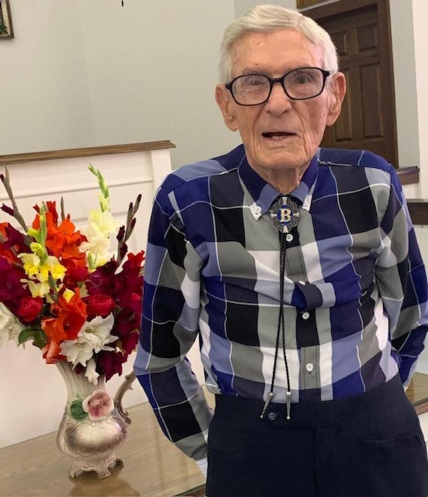 Willie Elmo Burge Profile Photo