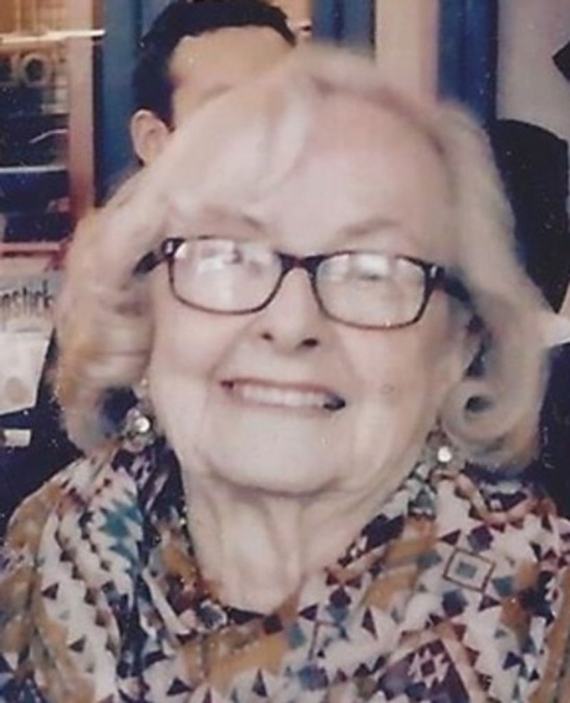 Thomasina Mills Profile Photo