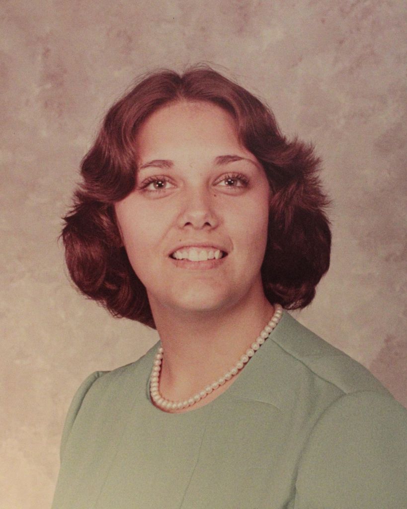 Londa Molina Profile Photo