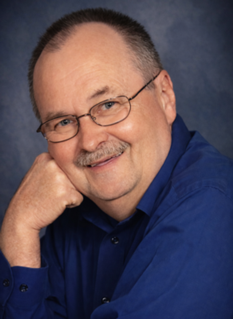 Dennis Lloyd Foster Profile Photo