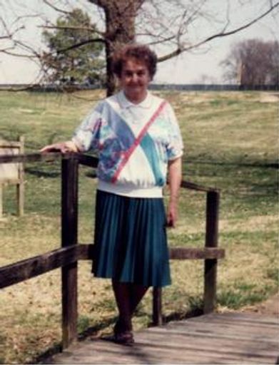 Photo of Eva Cressie Hinds