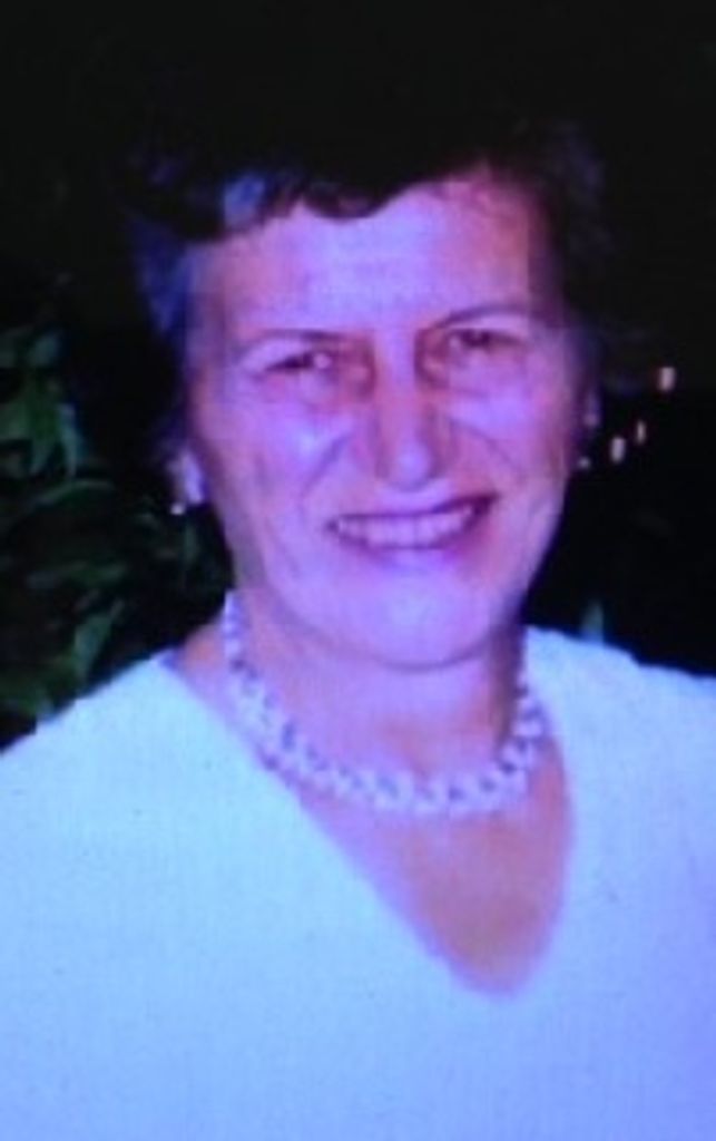 Alice L. Patteuw