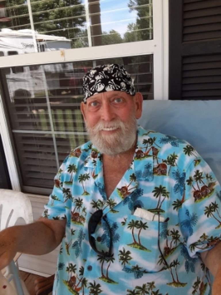 Terry Lanier Short Profile Photo