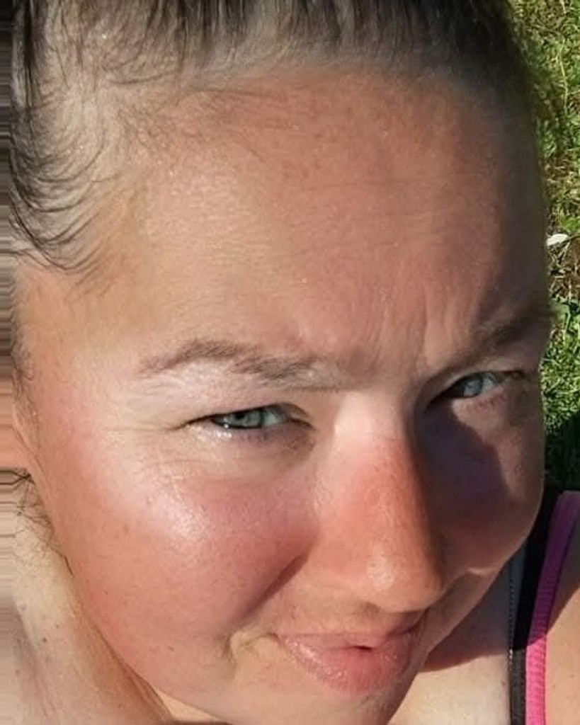 Hilary Beth Larson Profile Photo