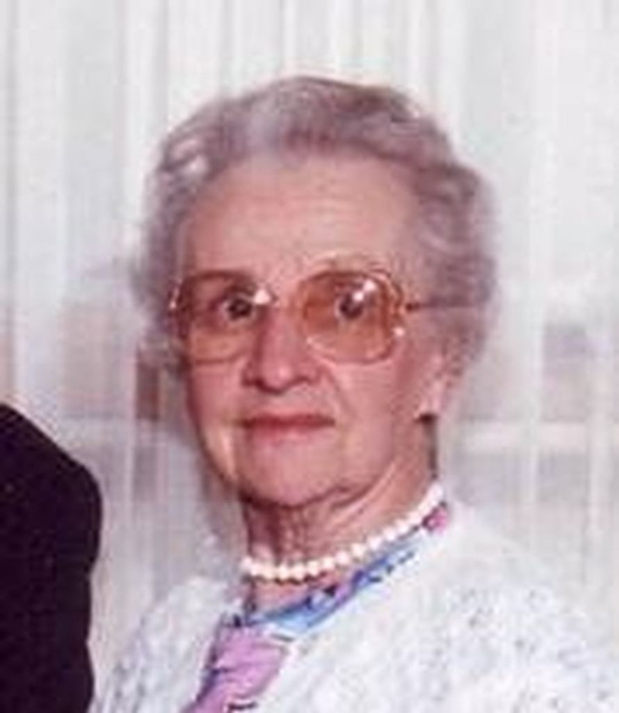 Muriel Hook Profile Photo
