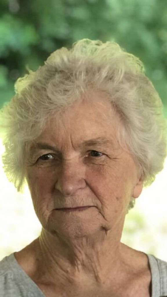 Shirley Ann (Holyak)  Utter Profile Photo