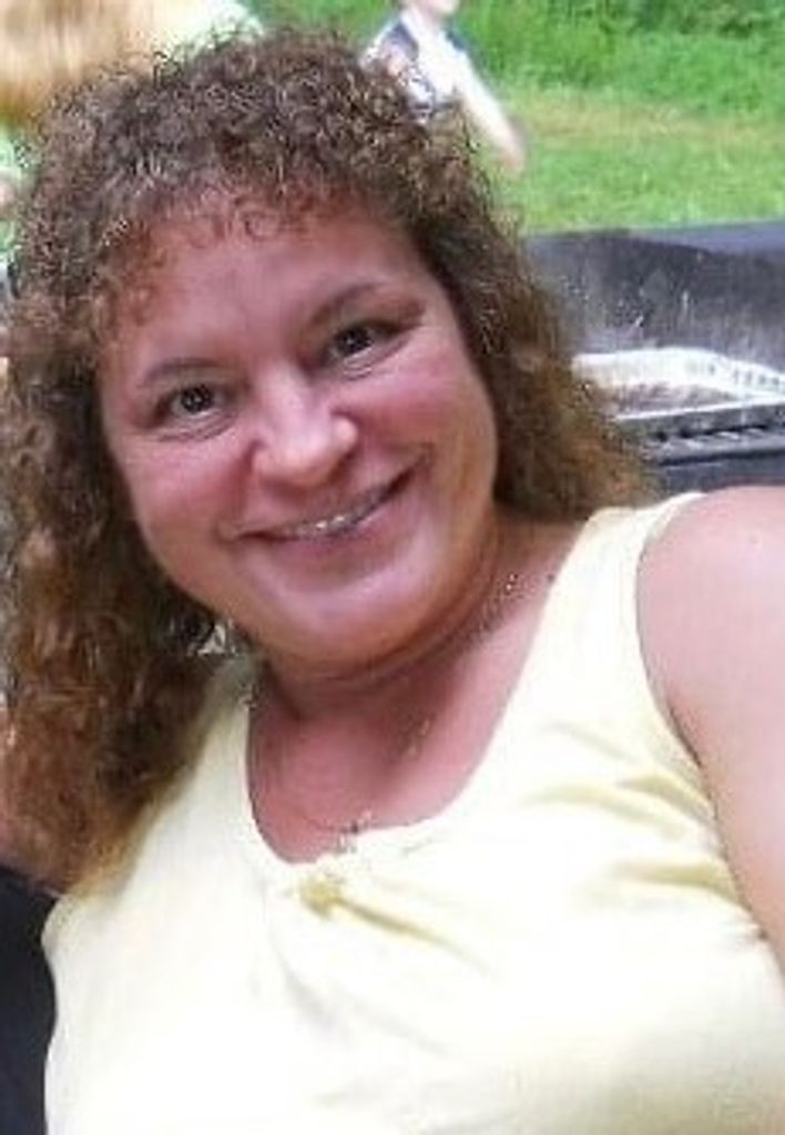 Debra Helt
