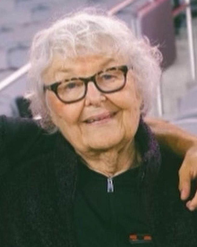 Connie Roux Profile Photo