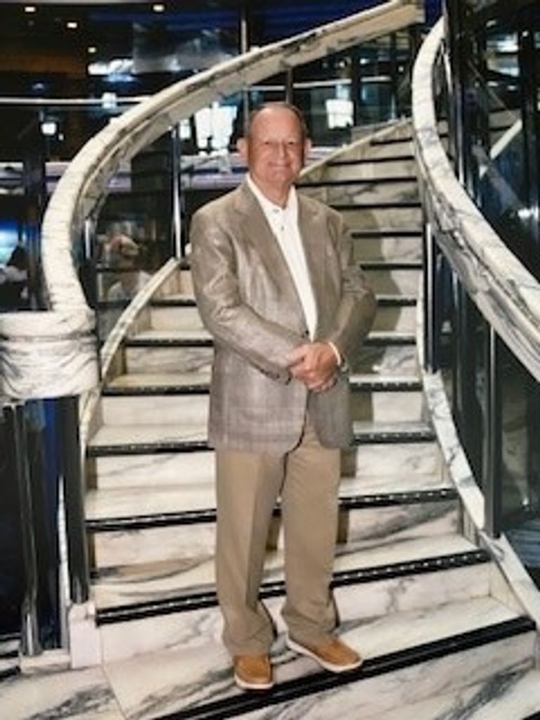 Roy Mitchell