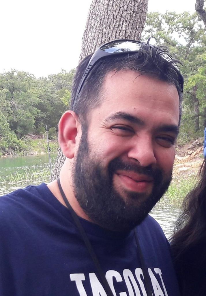 Gustavo Carrizales Profile Photo