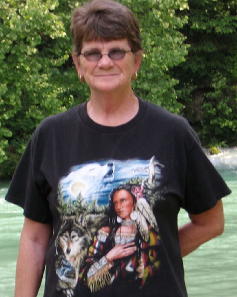 Mary E Crabb