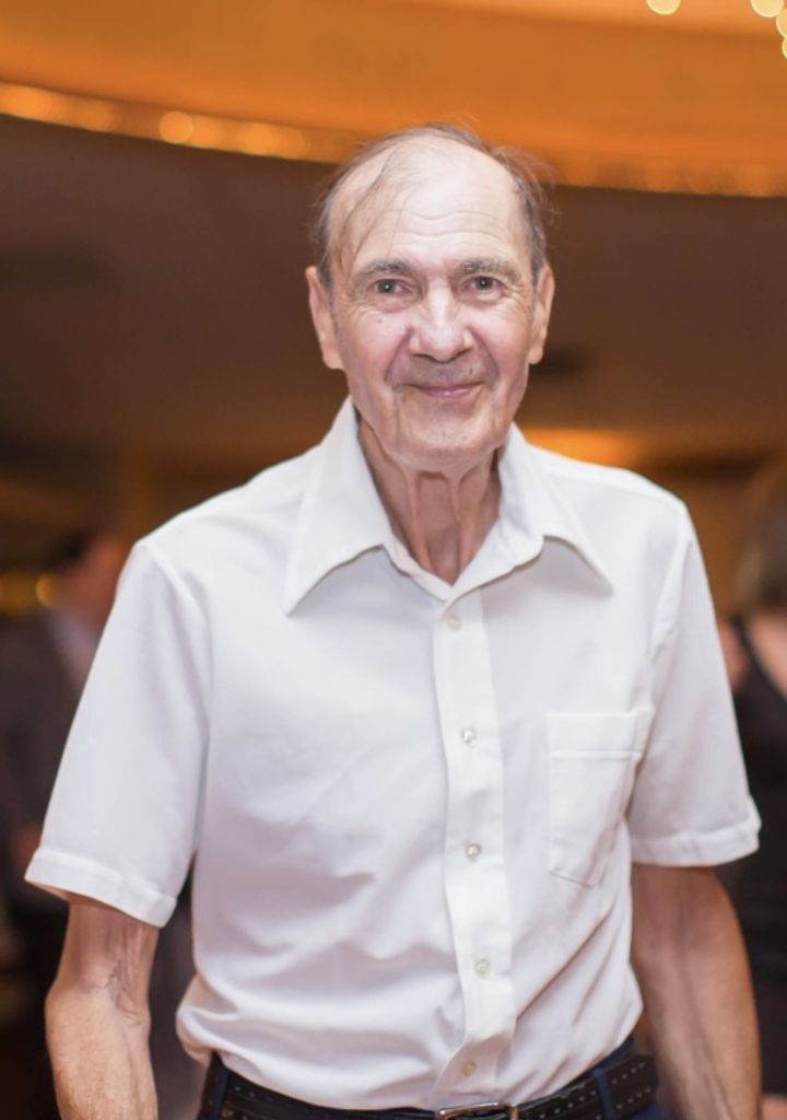 Robert J. Zelk Profile Photo