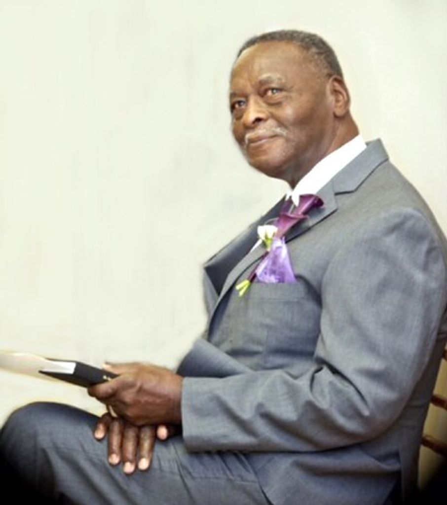 Elton Lee Small Profile Photo