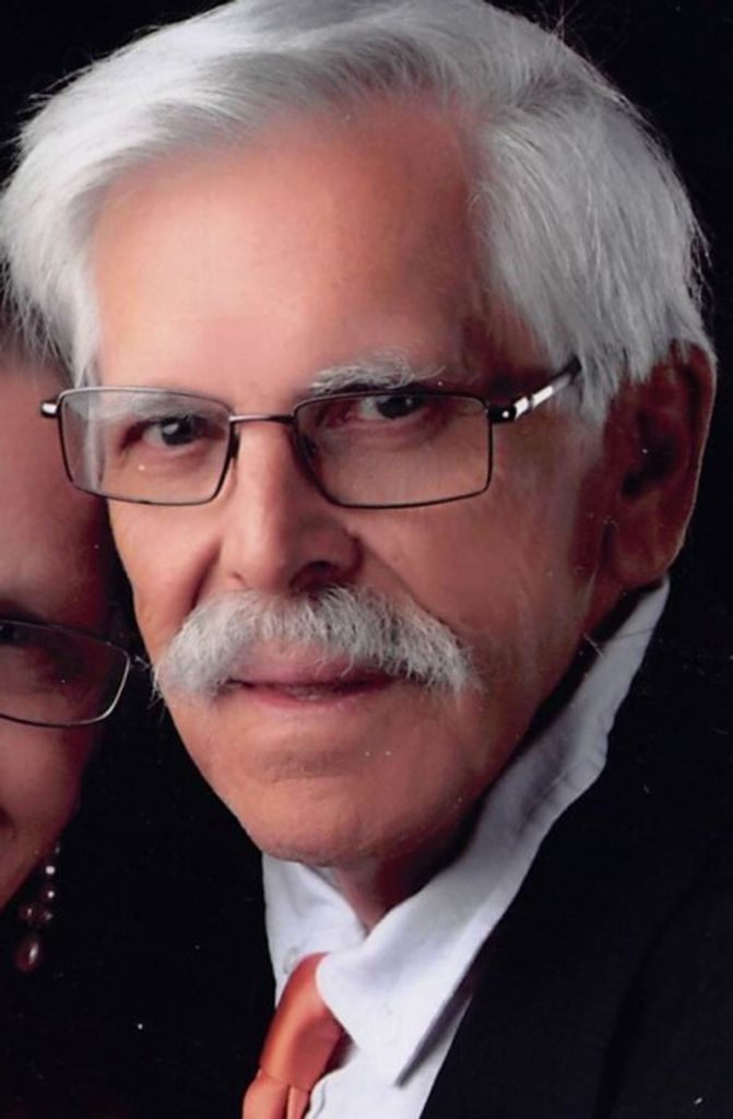 Warren L. Hart Profile Photo