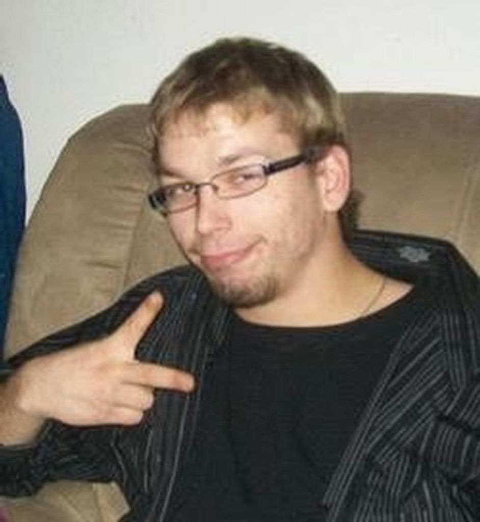 Justin Cruz Larson