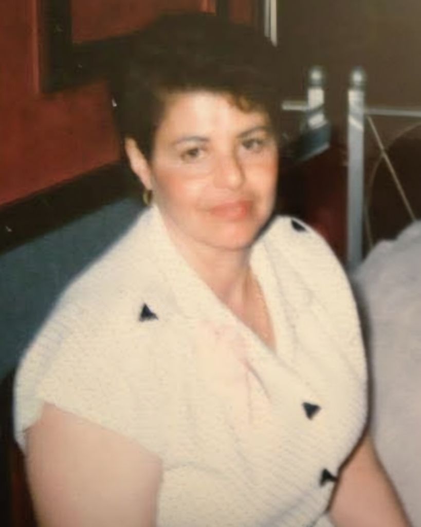 Rosa Santiago Profile Photo