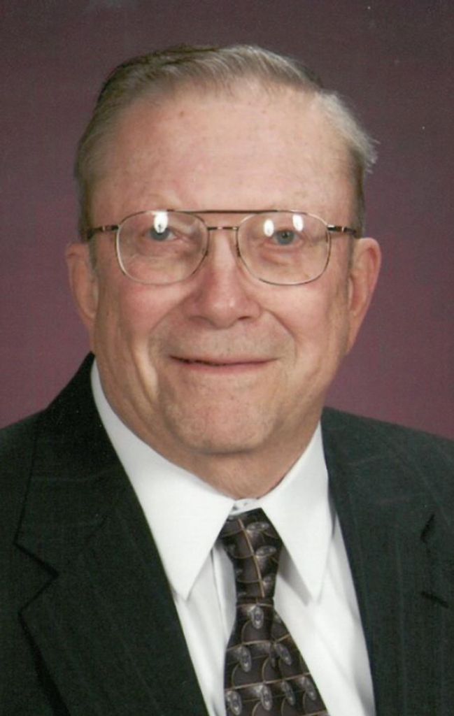 Lowell  Onsgard